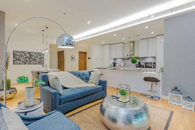 Hotel City Walk 6 By Fam Living Dubai