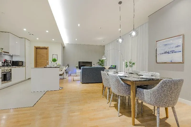 City Walk 6 By Fam Living Dubái Hotel